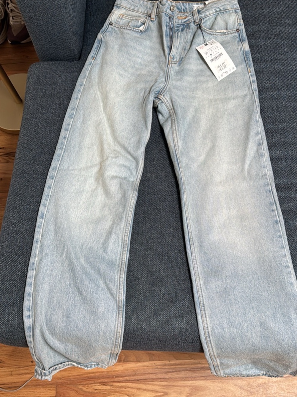 Zara Light Wash Straight Leg Jeans Long Leg- Tags On- Never Worn!